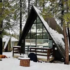 The Highpoint A-Frame | Walkable | BBQ | Max 4