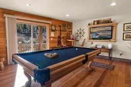 Peninsula 805