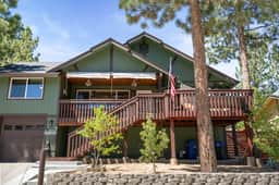 Harmony Pines • Spa • Game Garage - Image 2