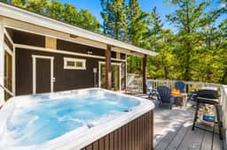 SlopeSide• Spa •Gaming Area •Walk to Bear Mtn