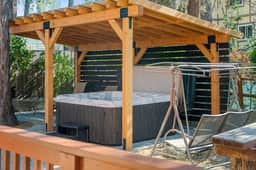 Big Bear House | Hot Tub | Summit Shuttle | Max 11 - Image 5