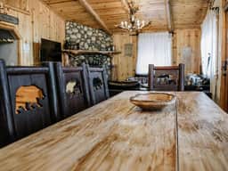 Four Happy Bears | AC, Hot Tub, EV| Walk to Summit - Image 5
