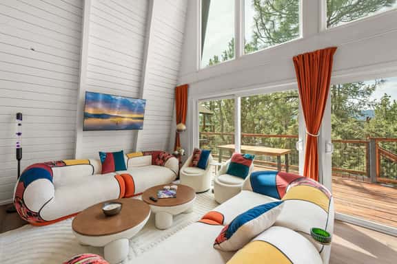 Modern Loft in Big Bear | Pet-friendly | Hot Tub - Image 1