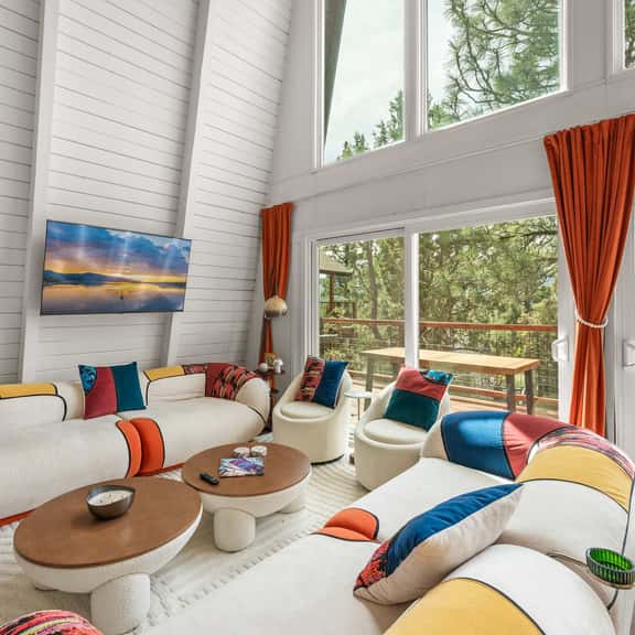 Modern Loft in Big Bear | Pet-friendly | Hot Tub - Image 1