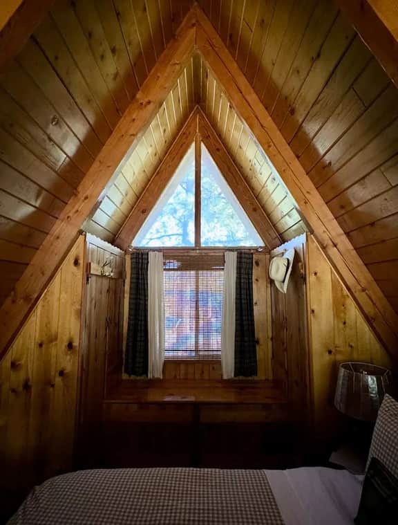 Classic A-Frame | A/C! | Location | Deck | BBQ - Image 3