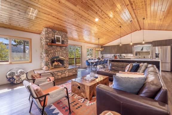 Modern Mountain Cabin w/ Hot Tub & SKI VIEWS - Image 2
