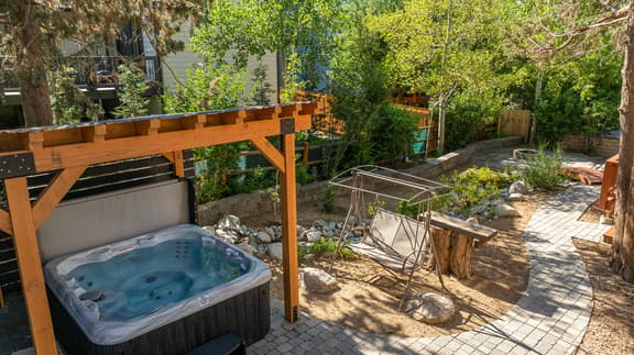 Big Bear House | Hot Tub | Summit Shuttle | Max 11 - Image 1